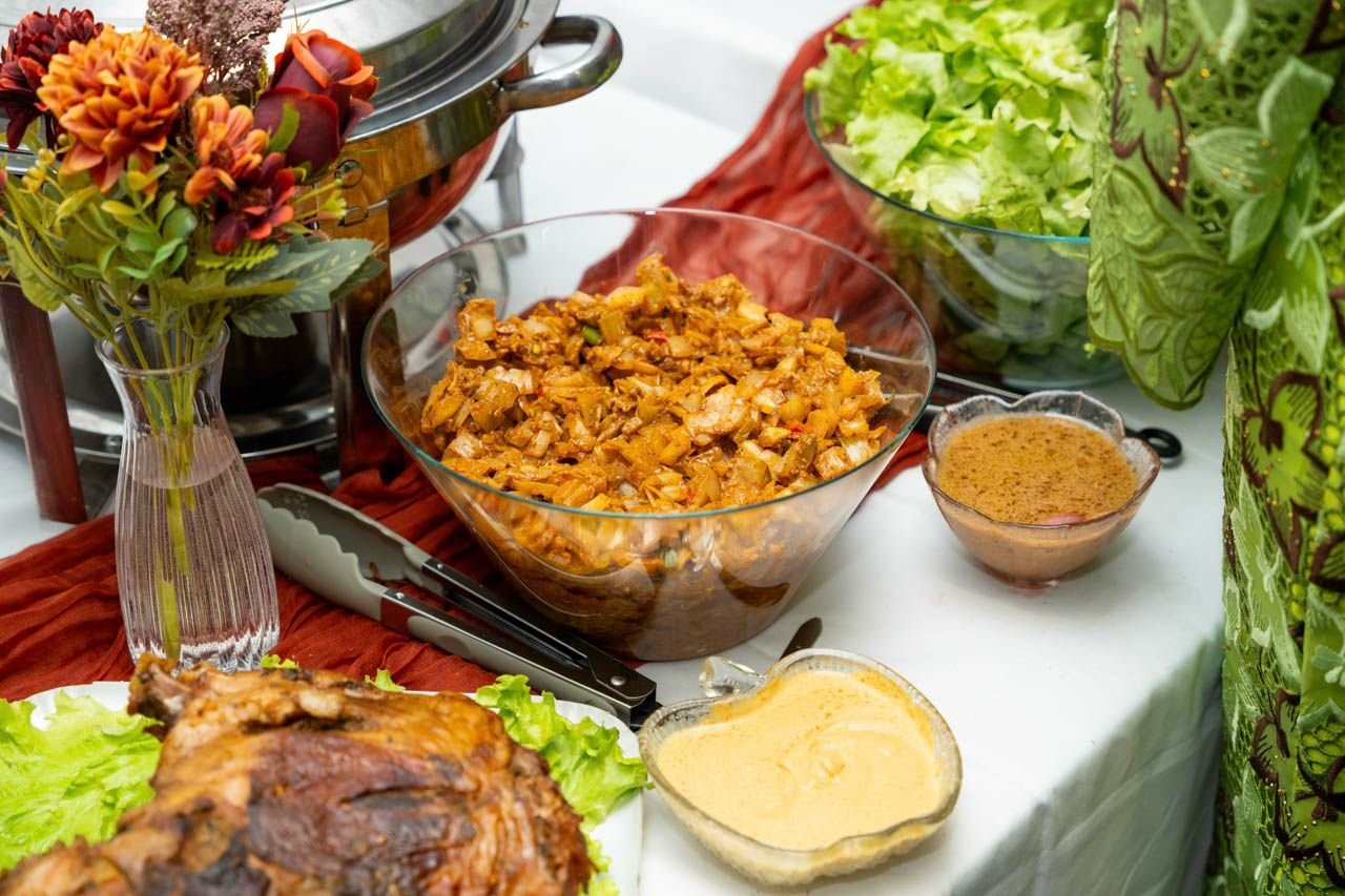 Buffets Raffinés - Des buffets variés et élégants, préparés avec des produits de qualité pour ravir vos invités.